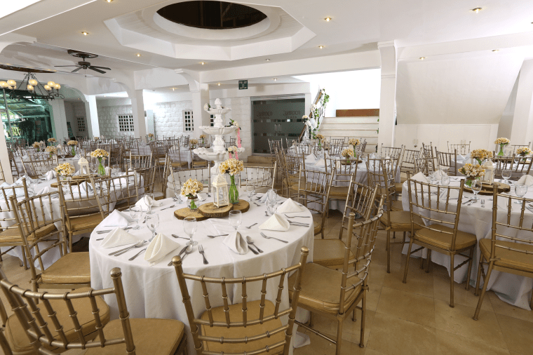 OSIR-Rustic-WhiteSet-Up